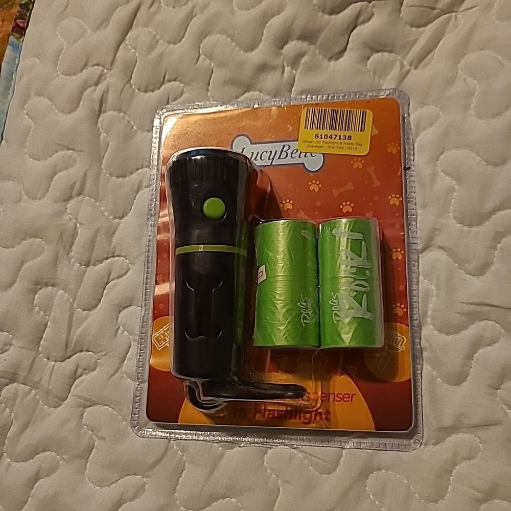 Lucy Belle 2 in 1  Pet Waste Dispenser with Flashlight